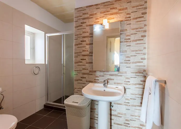 Twilight Gozitan With Pool - Happy *