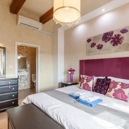 Сasa de vacaciones Twilight Gozitan With Pool - Happy *