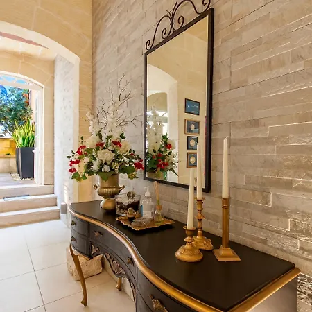 Twilight Gozitan With Pool - Happy Casa vacanze Ghammar