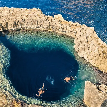 Twilight Gozitan With Pool - Happy
