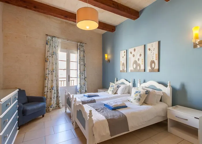 Twilight Gozitan With Pool - Happy Vakantiehuis