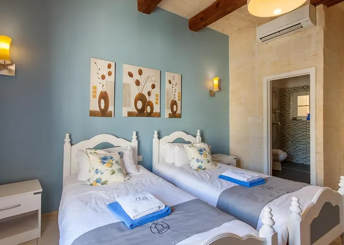 Twilight Gozitan With Pool - Happy * Ghammar